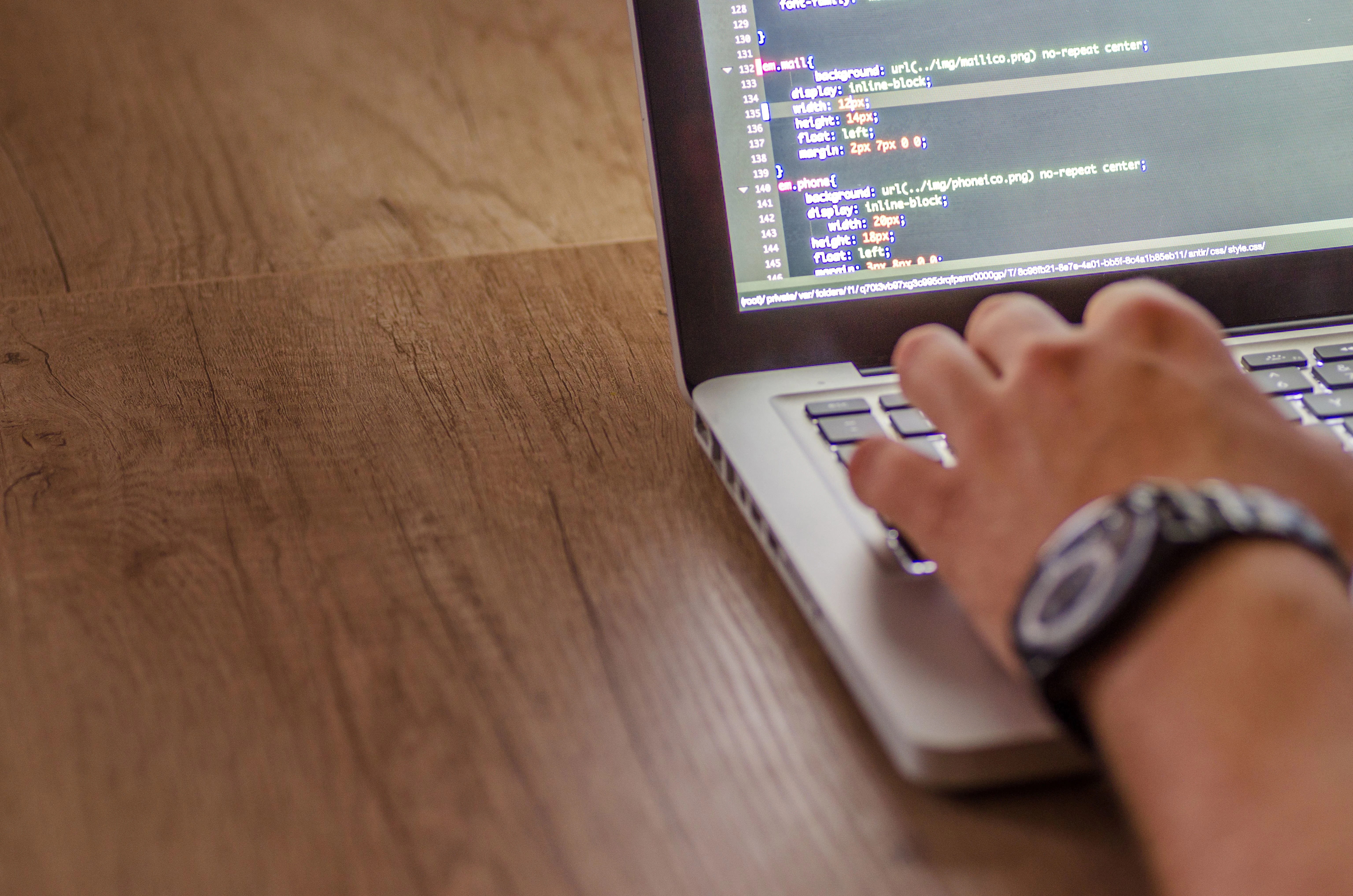 Custom CRM vs Ready-Made CRM: Which Is Better for Your Business?